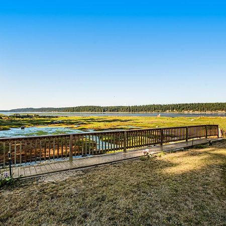 Marrowstone Island Beach Cabin Экстерьер фото