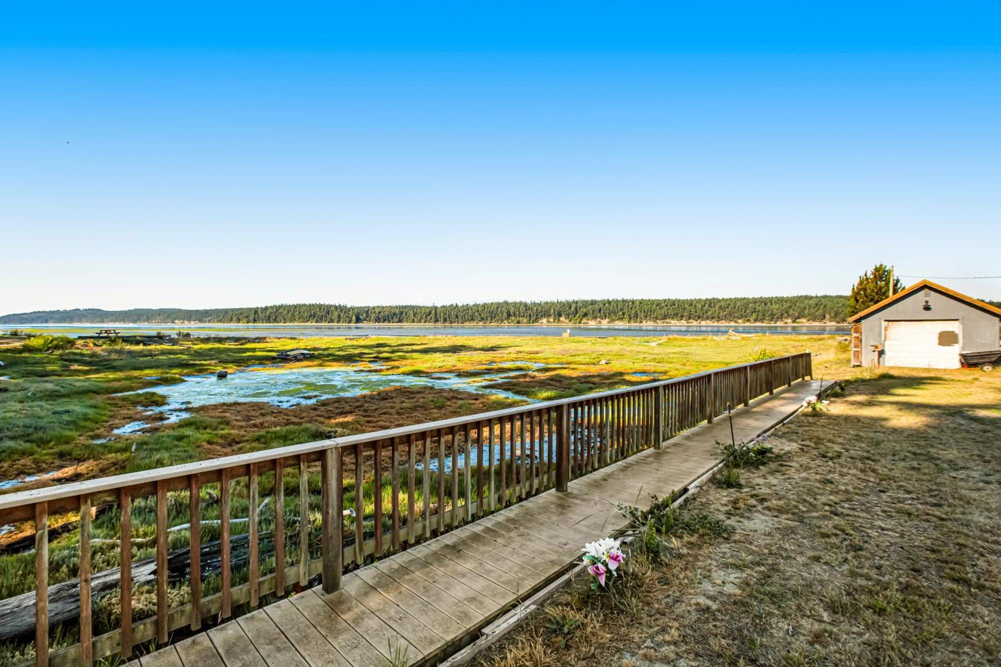 Marrowstone Island Beach Cabin Экстерьер фото