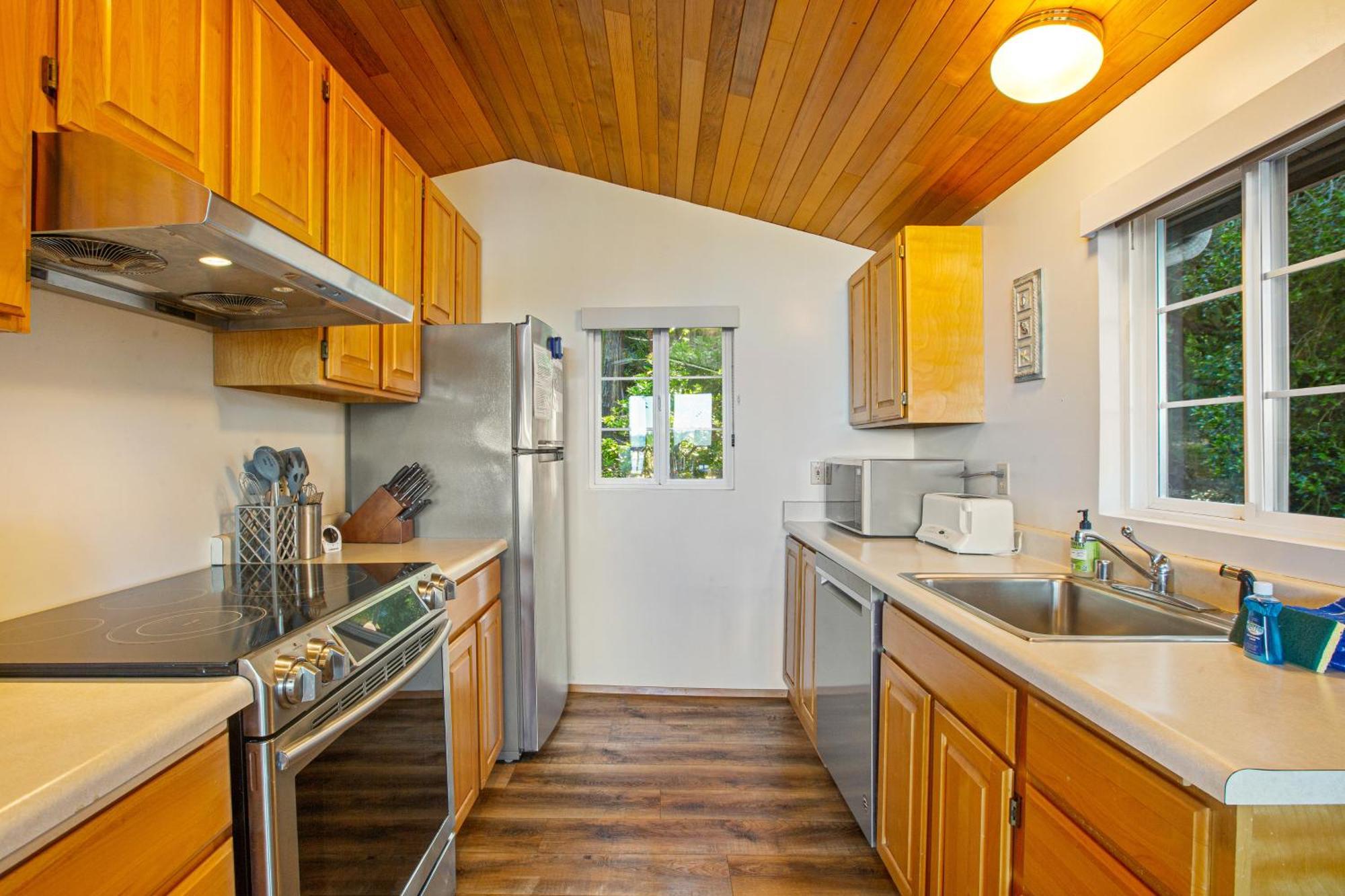 Marrowstone Island Beach Cabin Экстерьер фото