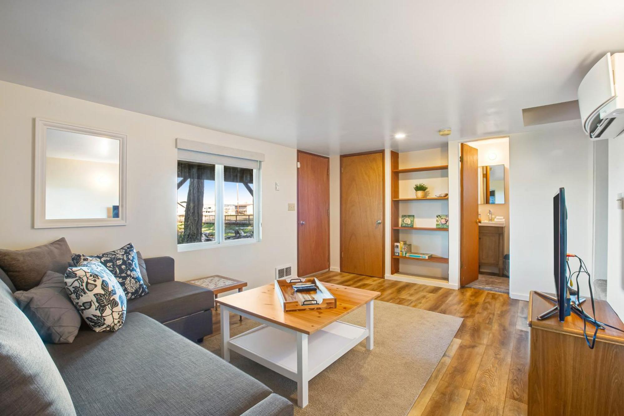 Marrowstone Island Beach Cabin Экстерьер фото