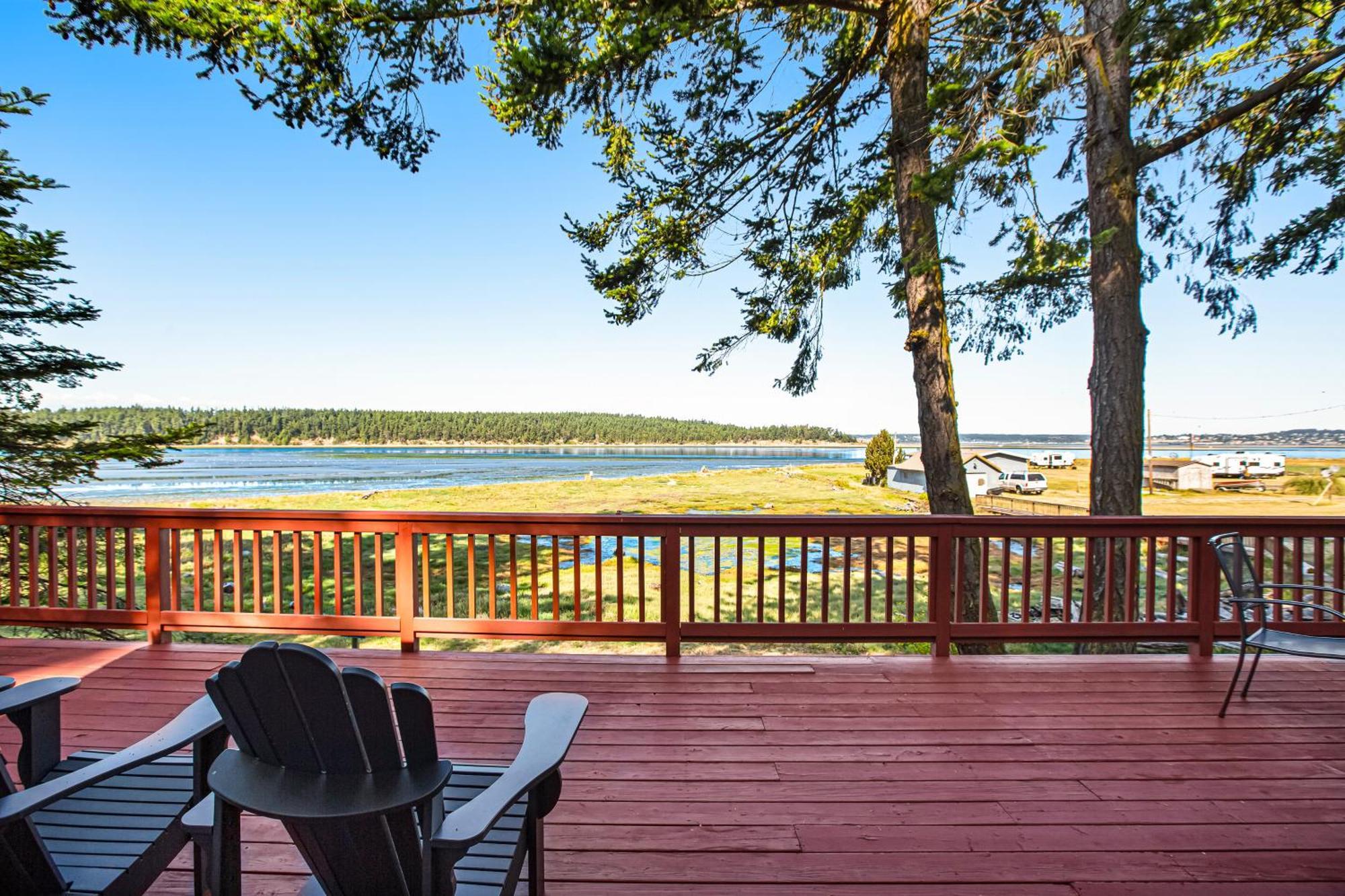 Marrowstone Island Beach Cabin Экстерьер фото